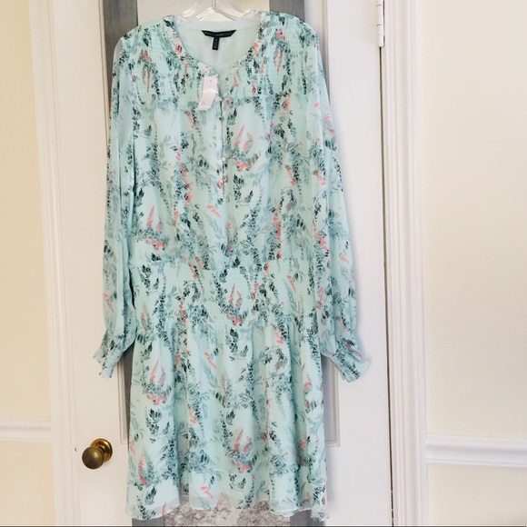 Smocked Blouson Dress In Wisteria See Breeze Preppy Coastal - Picture 5 of 13